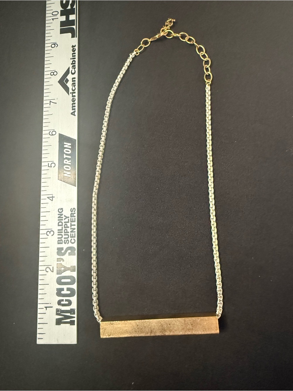 Zenzii horizontal geometric gold tone bar necklace